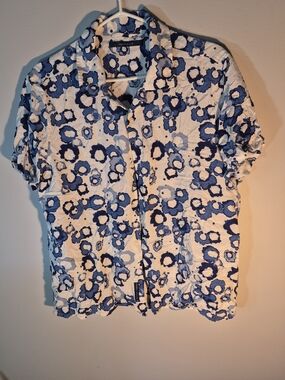 Perry Ellis White Button-Down Top with Blue Floral Print